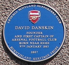 Plaque
