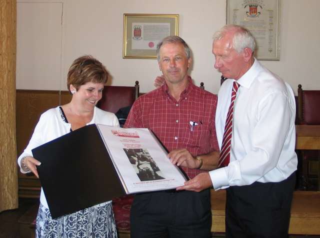 Presentation to Richard & Michelle Wyatt